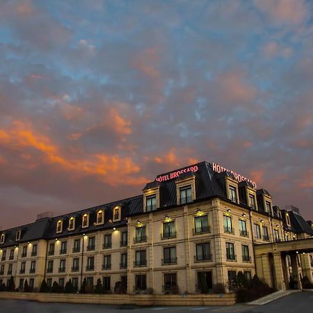 Hotel Brossard Exteriér fotografie
